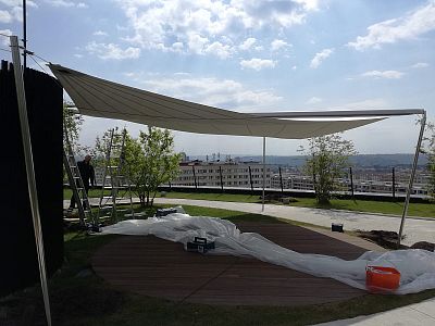 Montáž stínicích plachet SunSquare pro budovu Main Point Pankrác v Praze
