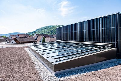 Venkovní zastínění světlíků a prosklených střech