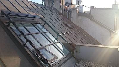 Venkovní zastínění světlíků a prosklených střech